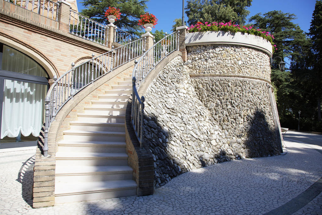 Hotel Villa Verdefiore Appignano  外观 照片